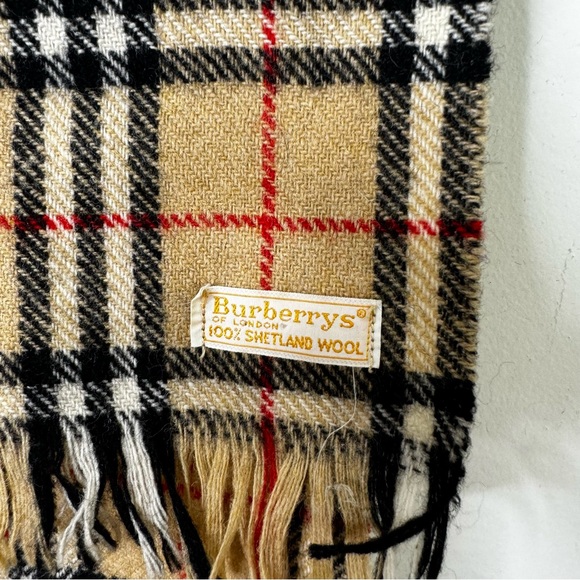 Burberry Classic Vintage Check wool Scarf - Picture 2 of 4